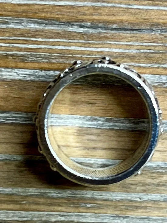 Wide Bohemian Silver-Tone Ornate Statement Ring Size 7 NWT - Picture 5 of 5